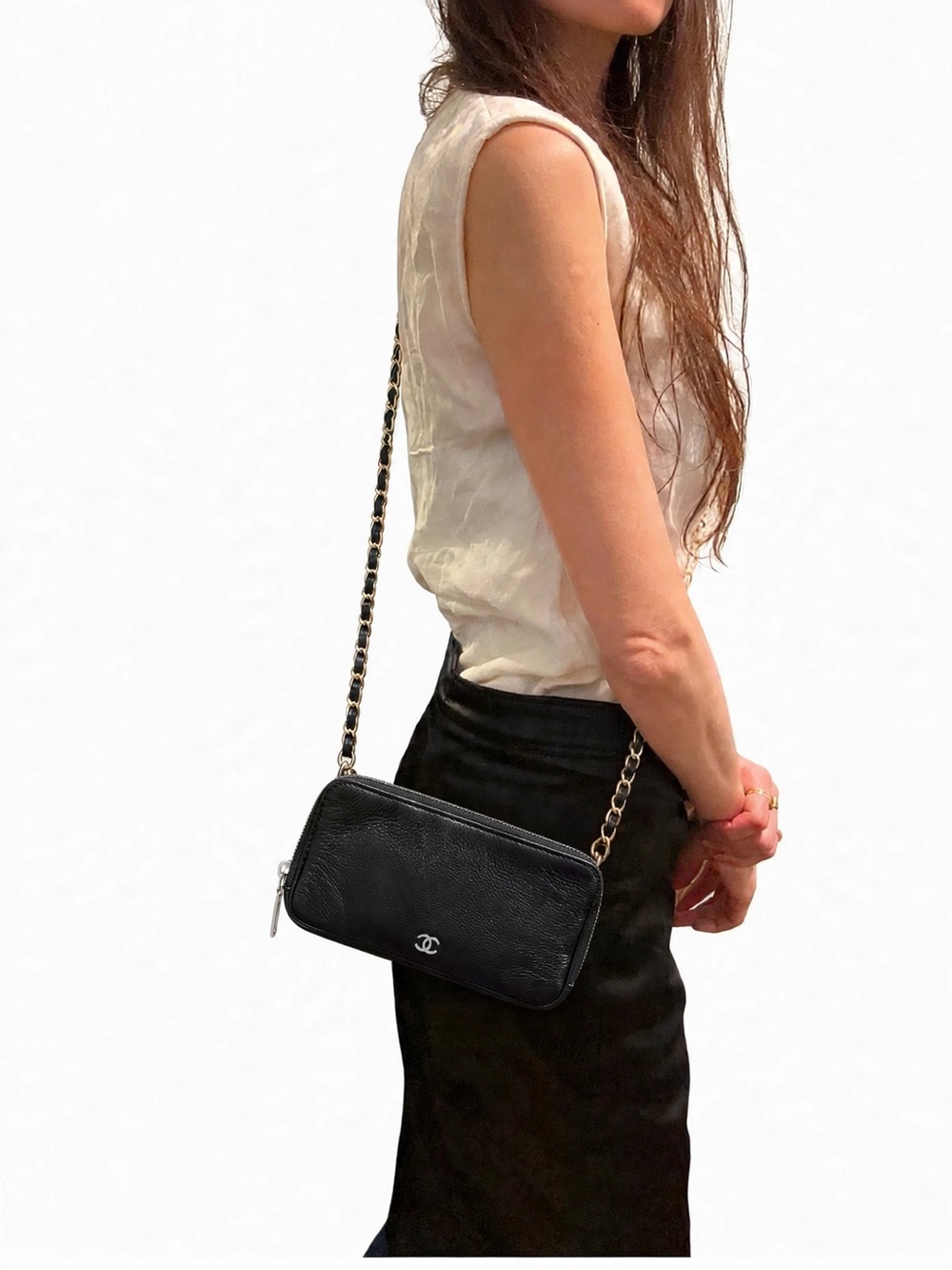 CHANEL Elegant Black Wallet